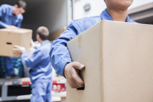Local removals van service navigating Ilford residential streets