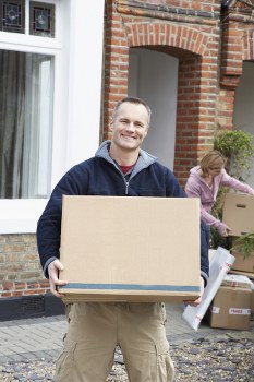 Removal companies in Ilford assisting with a home move