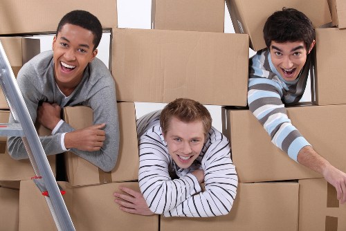 Apartment removals support in Ilford with access challenges