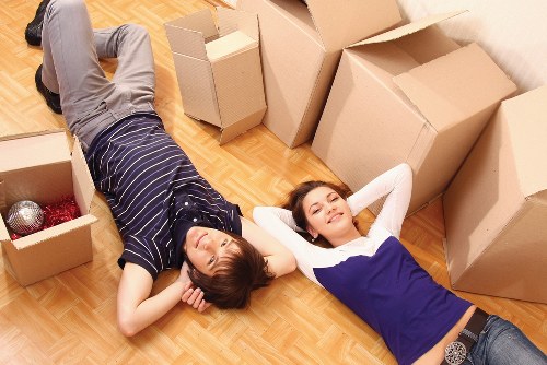 Loading checklist for a removal truck hire move